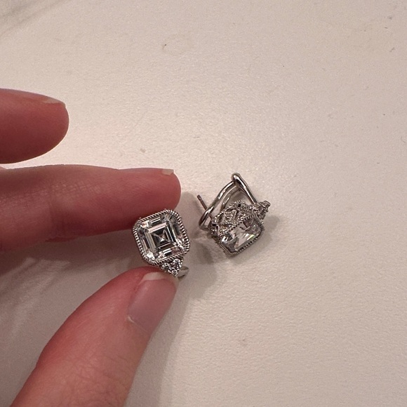 Judith Ripka Elegant Silver Stud Earrings - Picture 8 of 8